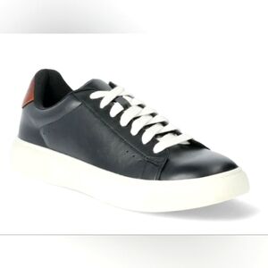 M GE Graham Low Top Court Shoes Various Sizes    Black with Brown Accents    NWT